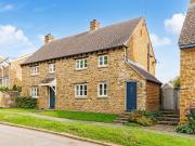 2 bedroom cottage for sale