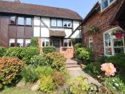 2 bedroom cottage for sale