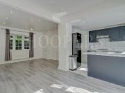 2 bedroom cottage for sale