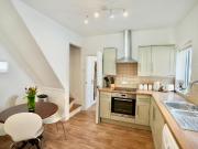 2 bedroom cottage for sale