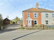 2 bedroom cottage for sale