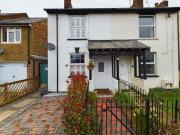 2 Bedroom Cottage For Sale In Aston Clinton