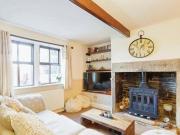 2 Bedroom Cottage For Sale In Stanningley