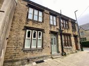 2 bedroom cottage for sale in Westgate, Almondbury,...
