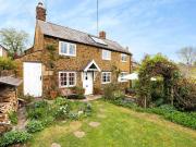 2 Bedroom Cottage House 2 Bedroom Cottage House