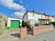 2 Bedroom Cottage House