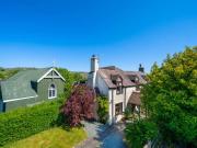 2 Bedroom Cottage House