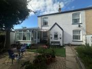 2 Bedroom Cottage House