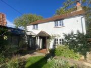 2 bedroom cottage to rent