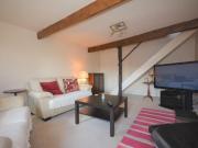 2 bedroom cottage to rent