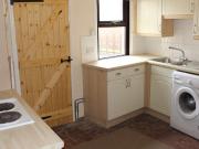 2 bedroom cottage to rent