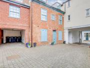 2 bedroom cottage to rent