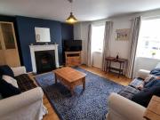 2 bedroom cottage to rent