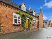 2 bedroom cottage to rent