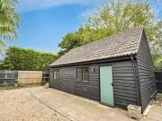 2 bedroom cottage to rent