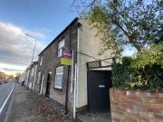 2 bedroom cottage to rent