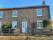 2 bedroom cottage to rent