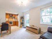 2 bedroom country house to rent