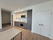 2 Bedroom + Den Mississauga Pet Friendly Apartment For Rent.