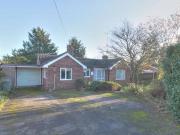 2 bedroom detached bungalow for rent in Through Duncans...