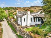 2 bedroom cottage for sale