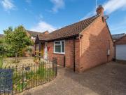 2 bedroom detached bungalow for sale