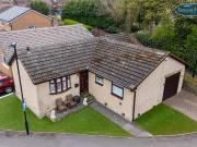 2 bedroom detached bungalow for sale