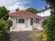 2 bedroom detached bungalow for sale