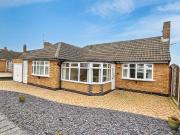2 bedroom detached bungalow for sale
