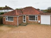 2 bedroom detached bungalow for sale