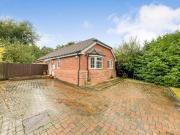 2 bedroom detached bungalow for sale