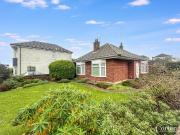 2 bedroom detached bungalow for sale