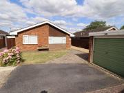 2 bedroom detached bungalow for sale 2 bedroom detached bungalow for sale