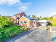 2 bedroom detached bungalow for sale