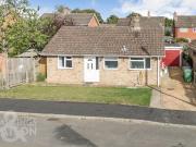 2 bedroom detached bungalow for sale
