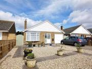 2 bedroom Detached Bungalow for sale, Camelot Gardens,...