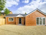 2 Bedroom Detached Bungalow For Sale In Bidford on avon