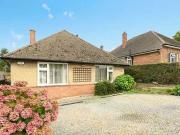 2 bedroom detached bungalow for sale in Claxton Road...