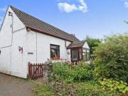 2 Bedroom Detached Bungalow For Sale In Froncysyllte,...