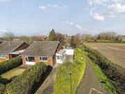 2 Bedroom Detached Bungalow For Sale In Lincoln,...