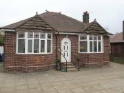 2 bedroom detached bungalow for sale in London Road...