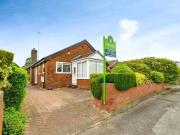 2 bedroom Detached Bungalow for sale, Middleton Close,...