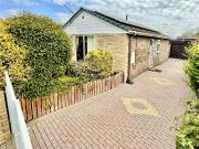 2 bedroom Detached Bungalow for sale, Moorbank View,...