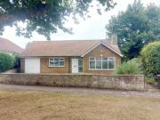 2 bedroom Detached bungalow to rent