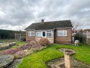 2 bedroom detached bungalow to rent