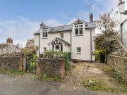 2 Bedroom Detached House