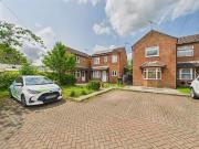 2 Bedroom Detached House