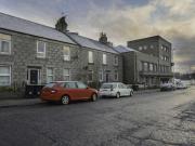 2 Bedroom Detached House