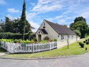 2 Bedroom Detached House