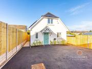 2 Bedroom Detached House